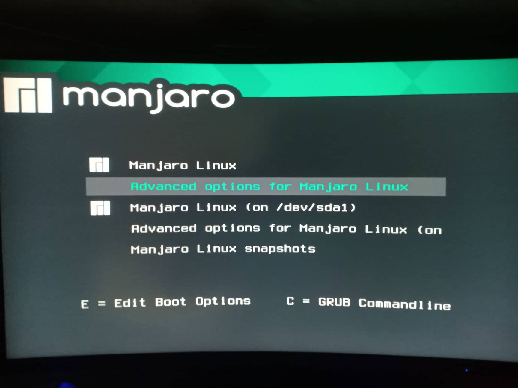Source : https://forum.manjaro.org/uploads/default/original/3X/5/d/5ddc2c283c53eae8d1f9b20d4702346c13d52a7f.jpeg exemple manjaro