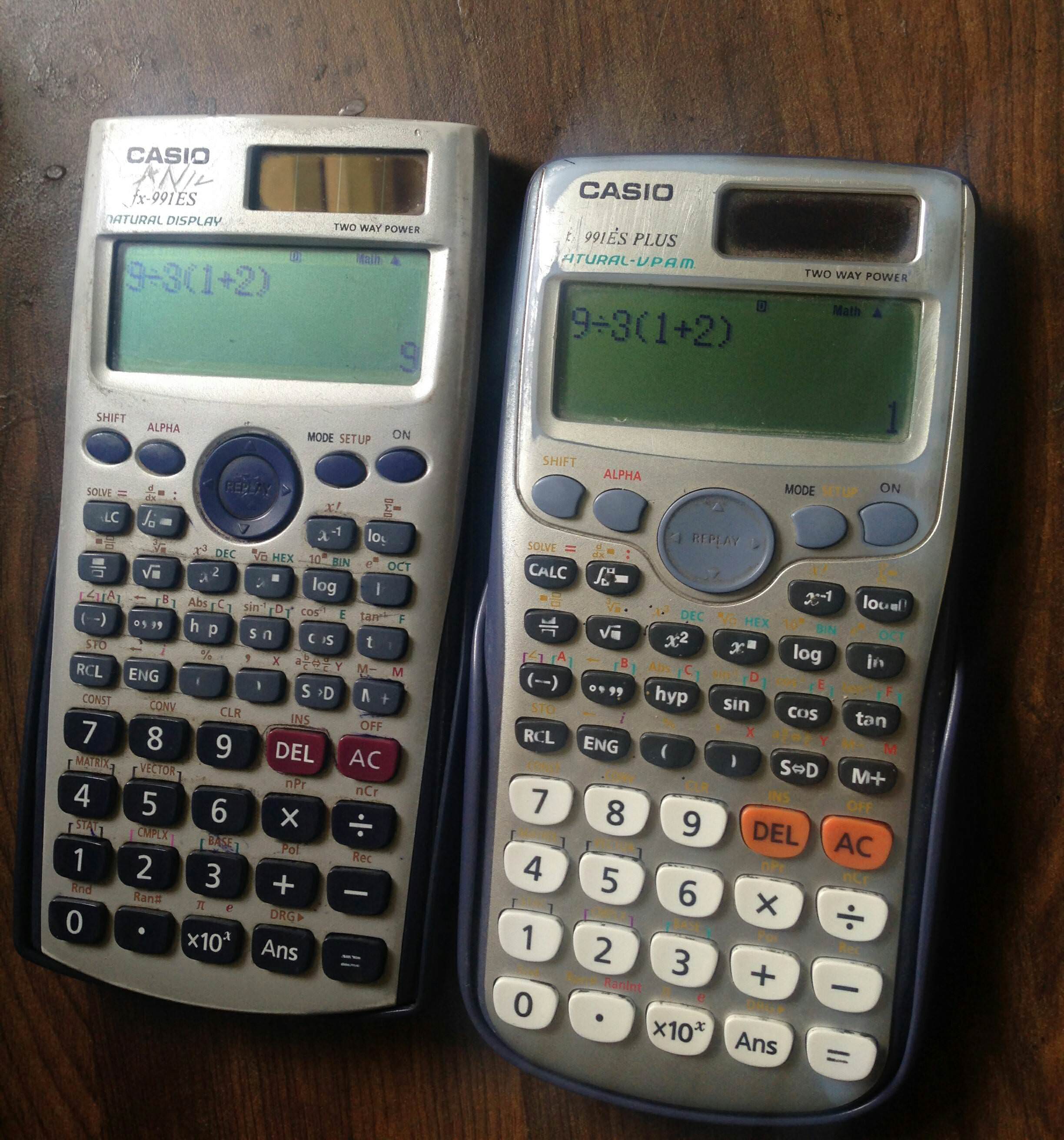 deux calculatrice montant un résultat différent pour le même calcul