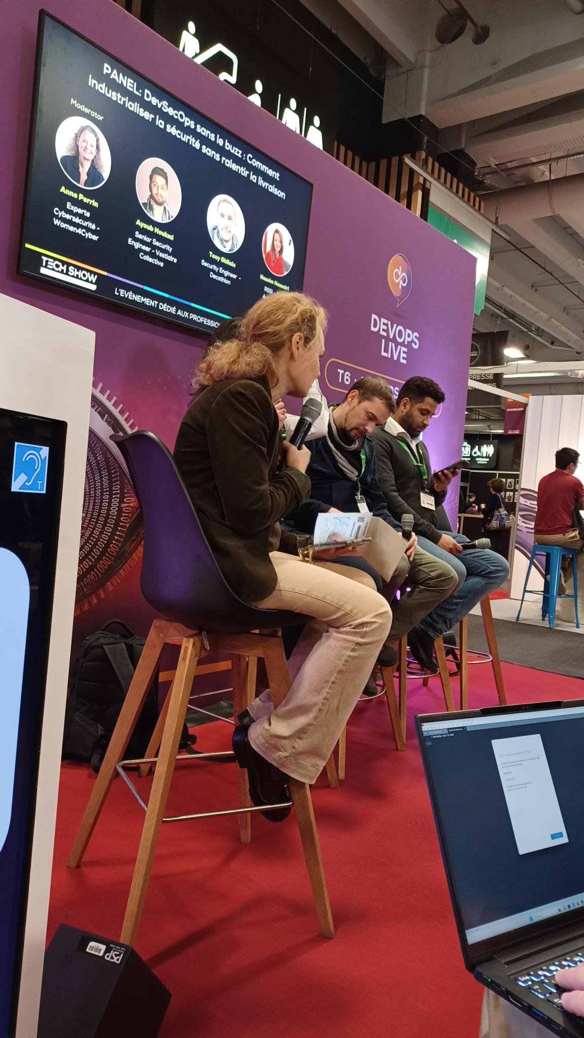 Espace table ronde 6 du salon DevOpsLive Paris
