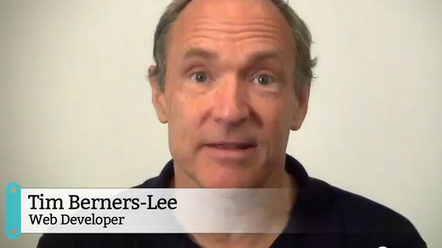 Photo de Tim Berners-Lee avec le sous-titre "Web Developer"
